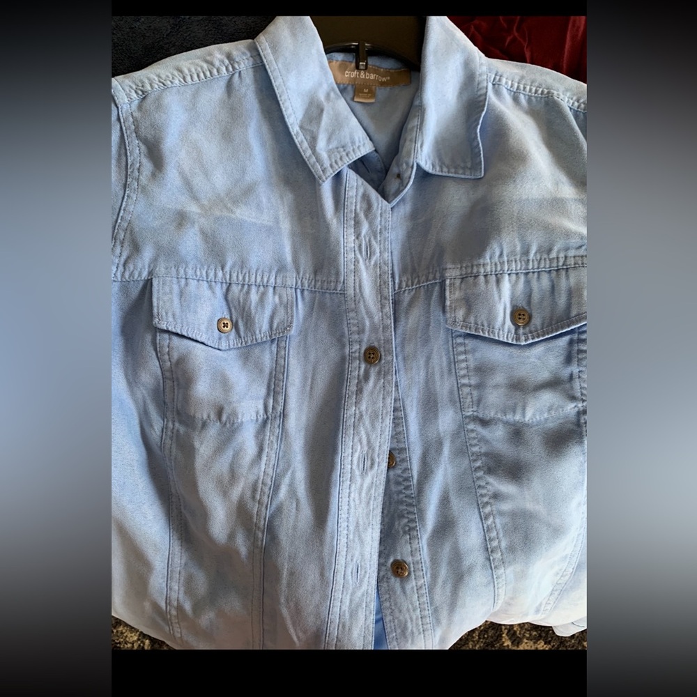 CROFT&BARROW Light Blue Suede Long Sleeve Button Down Shirt SIZE M